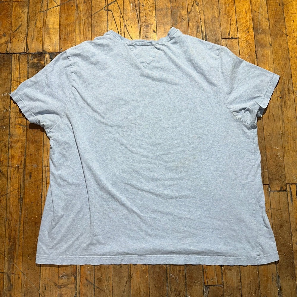 Tommy Hilfiger Tee Shirt Mens 3XL Blue Solid Chest Pocket Short Sleeve Crew Neck - Picture 2 of 7